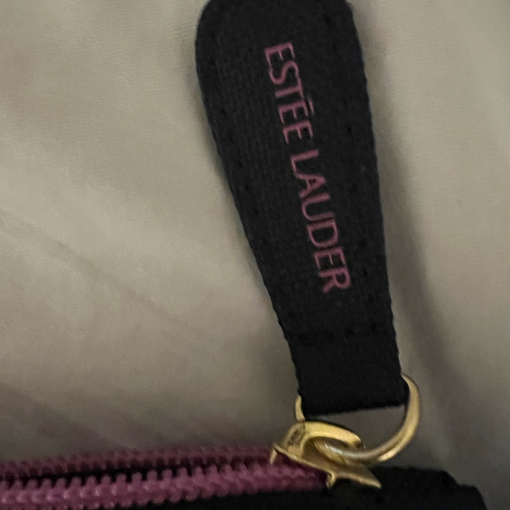 Estée Lauder makeup bag  Polyester easy clean - Picture 5 of 9